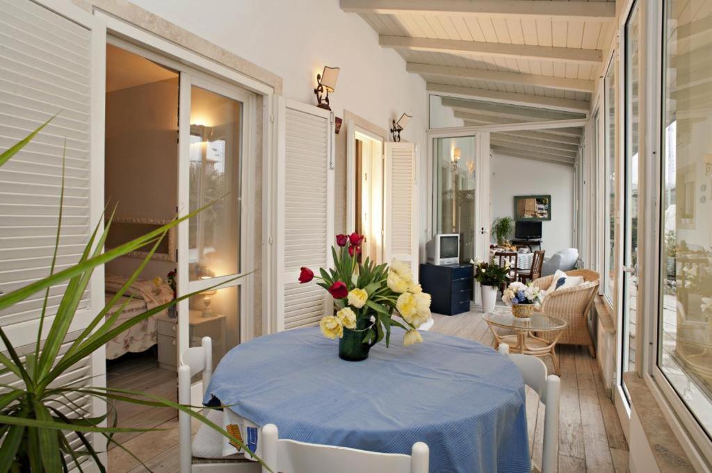 Teresita Wellness Club Apartment Viareggio Luaran gambar