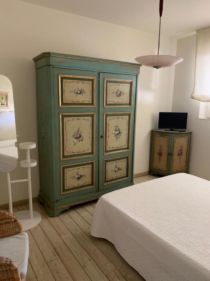 Teresita Wellness Club Apartment Viareggio Luaran gambar