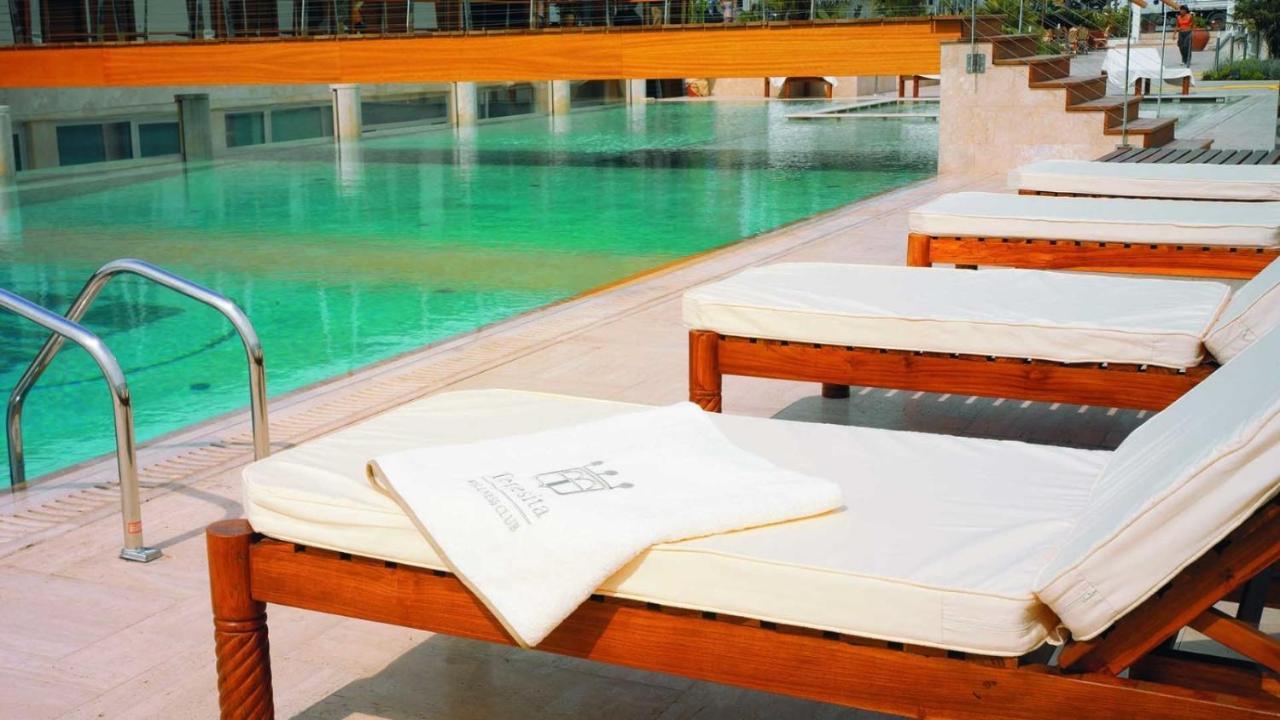 Teresita Wellness Club Apartment Viareggio Luaran gambar